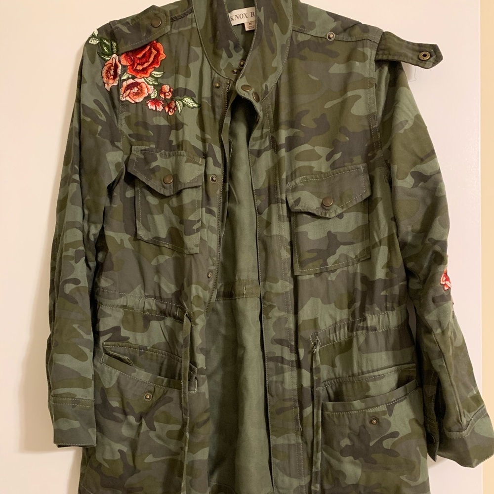 Camo & rose lightweight jacket